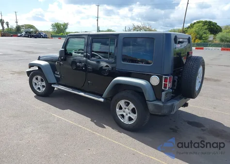 2009 Jeep Wrangler Unlimited X z USA, uszkodzony, nr VIN 1J4GA391X9L733803